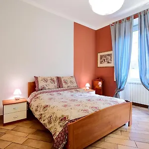 Xenia - Elegant Flat In The Center Of Milano